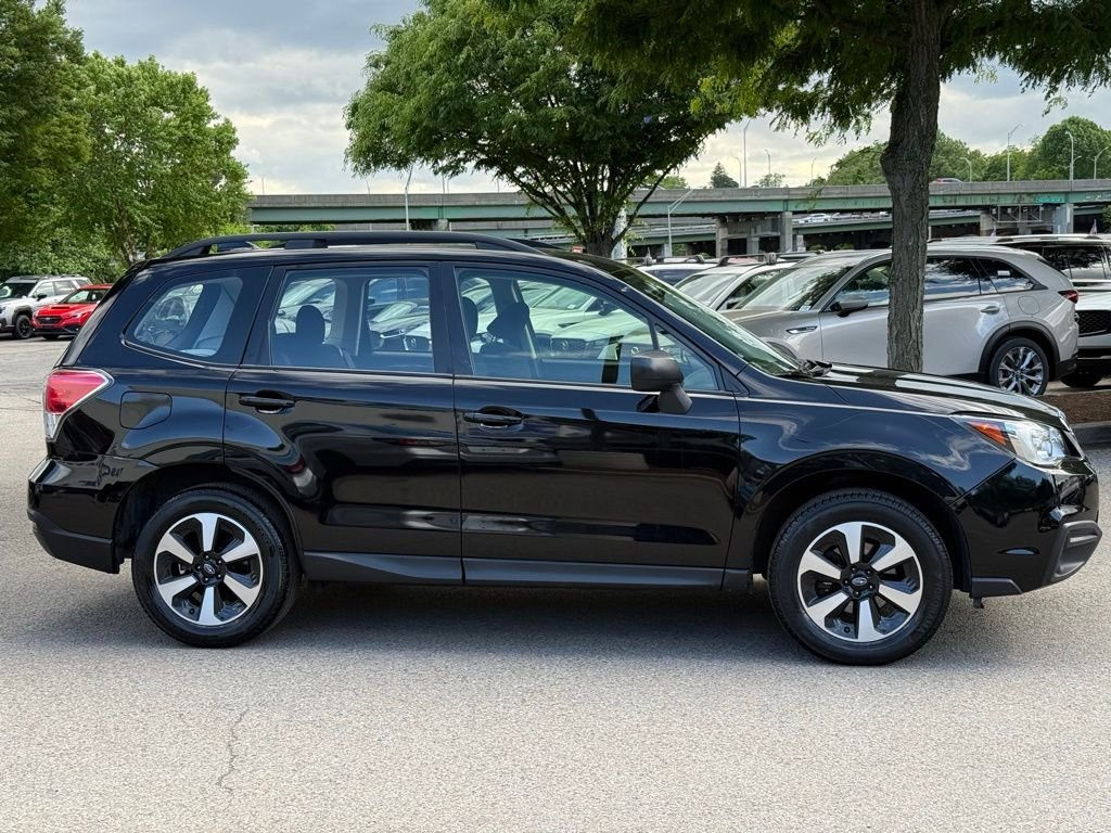 Used 2018 Black Subaru 2.5i image 5