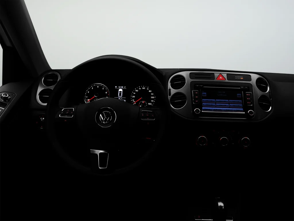 Used 2011 White Volkswagen S image 42