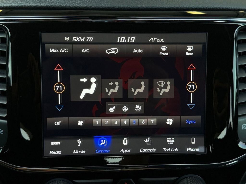 Used 2019 Red Jeep Limited image 24