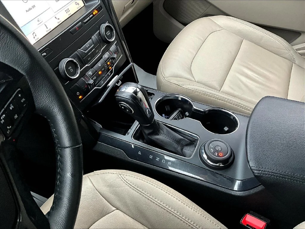 Used 2018 Magnetic Ford XLT image 22
