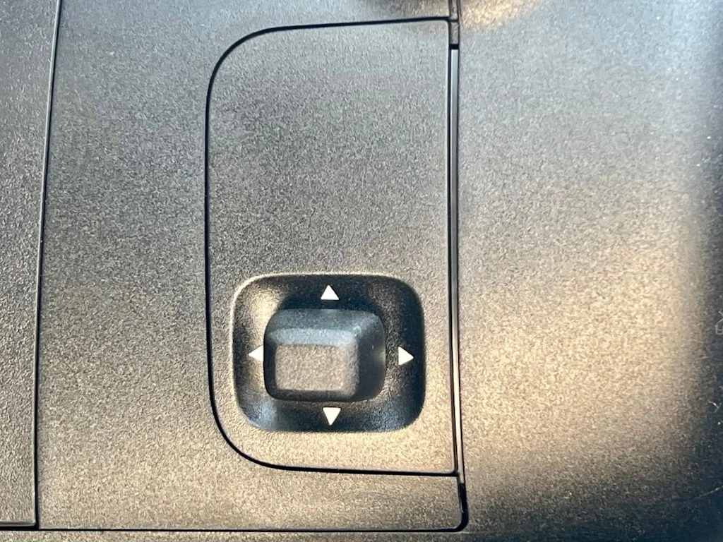 Certified Used 2026  Mercedes-Benz GLC 300 image 28