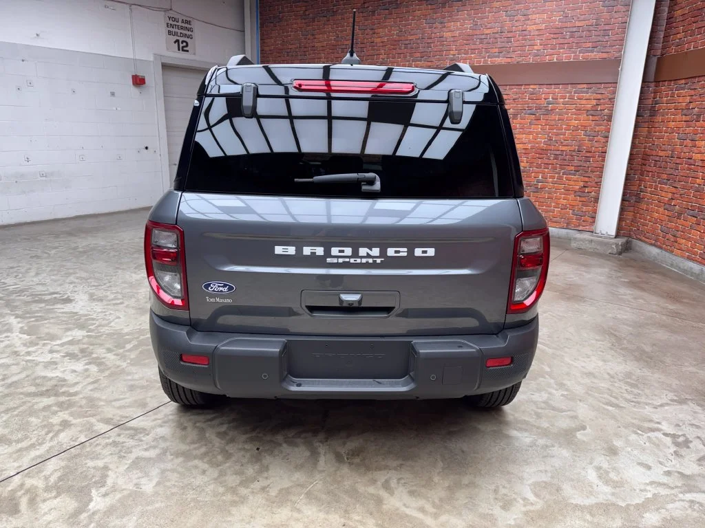 New 2026 Carbonized Gray Metallic Ford Outer Banks® image 4