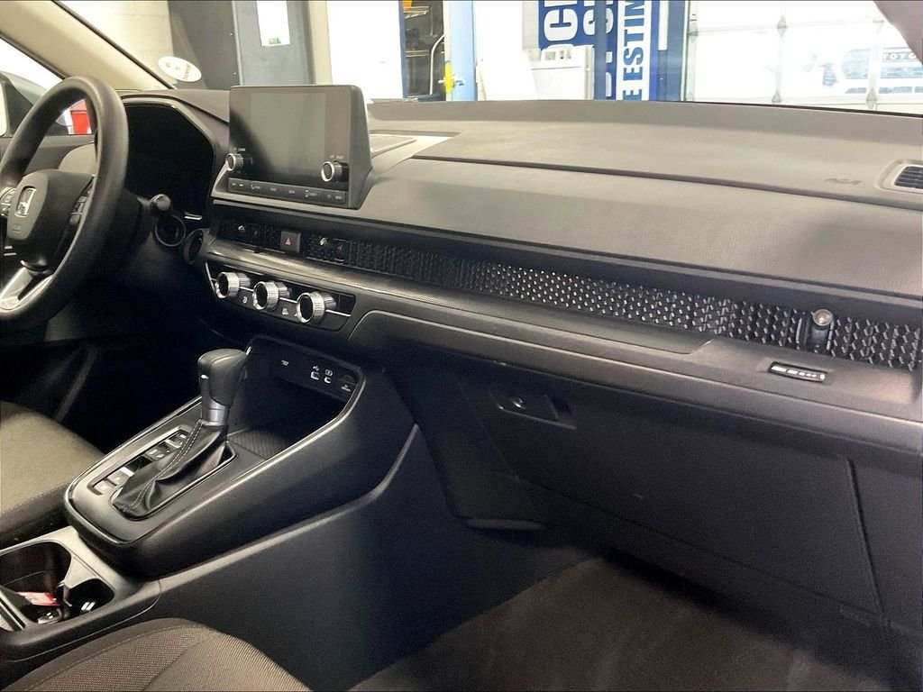 Used 2025 Silver Honda EX image 13