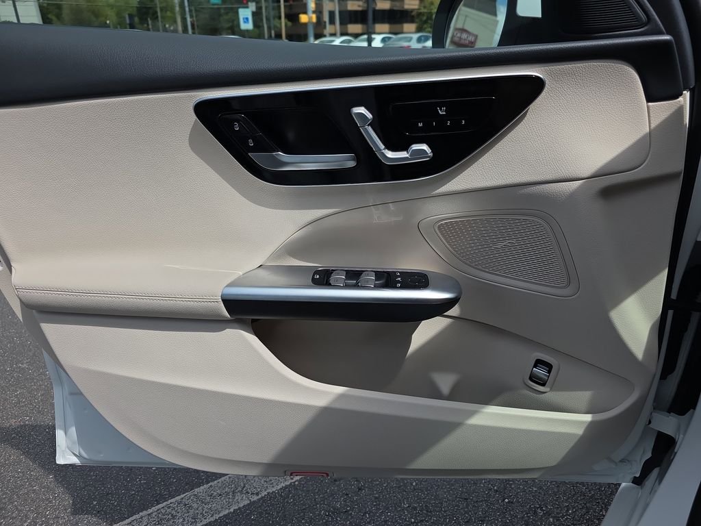 New 2026 Polar White Mercedes-Benz C 300 image 19