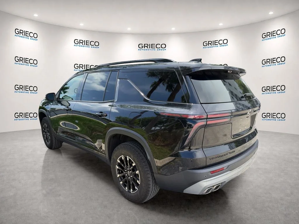 Used 2024 Black Chevrolet Z71 image 7
