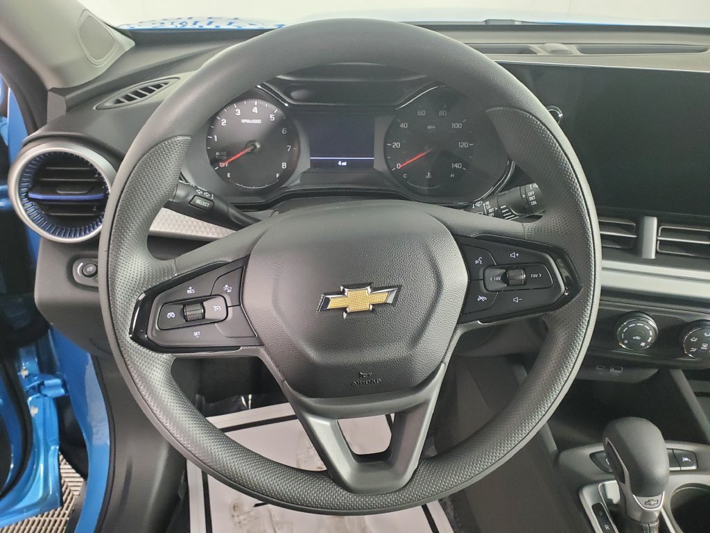 2026 Chevrolet Trax LS - Photo 15