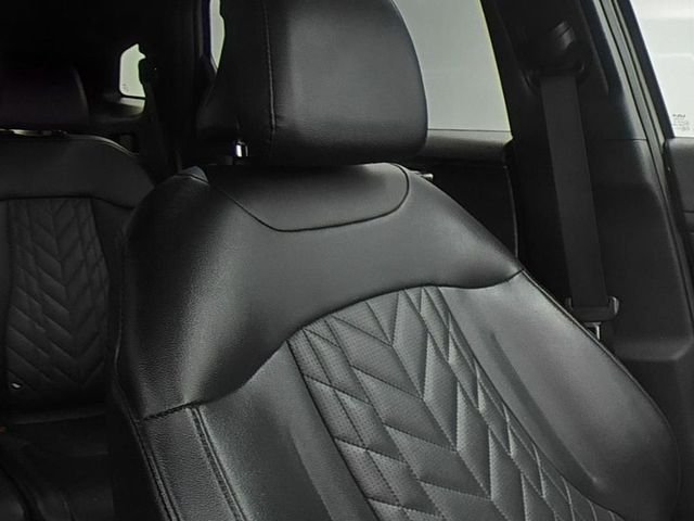 Used 2023 Gray Kia X-Line image 33