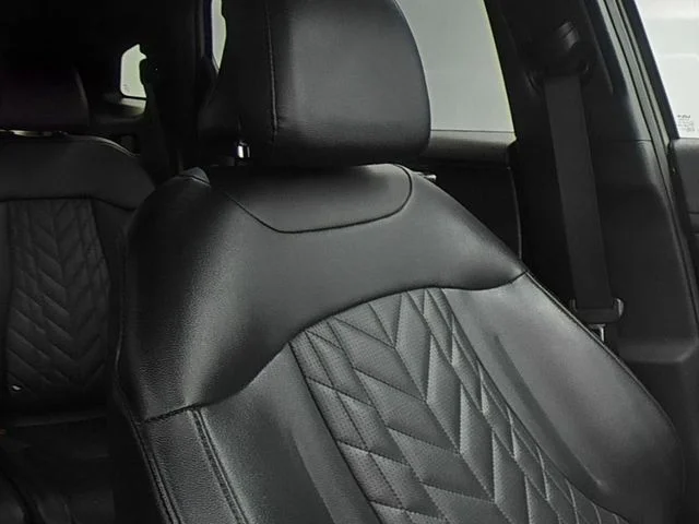 Used 2023 Gray Kia X-Line image 33