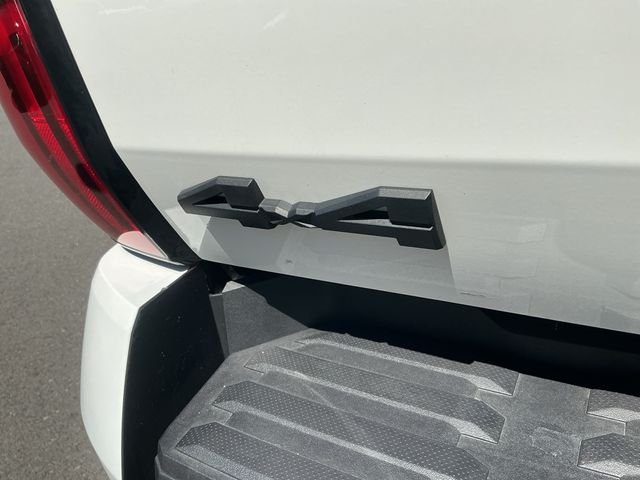 Used 2026 White Toyota SR5 image 33