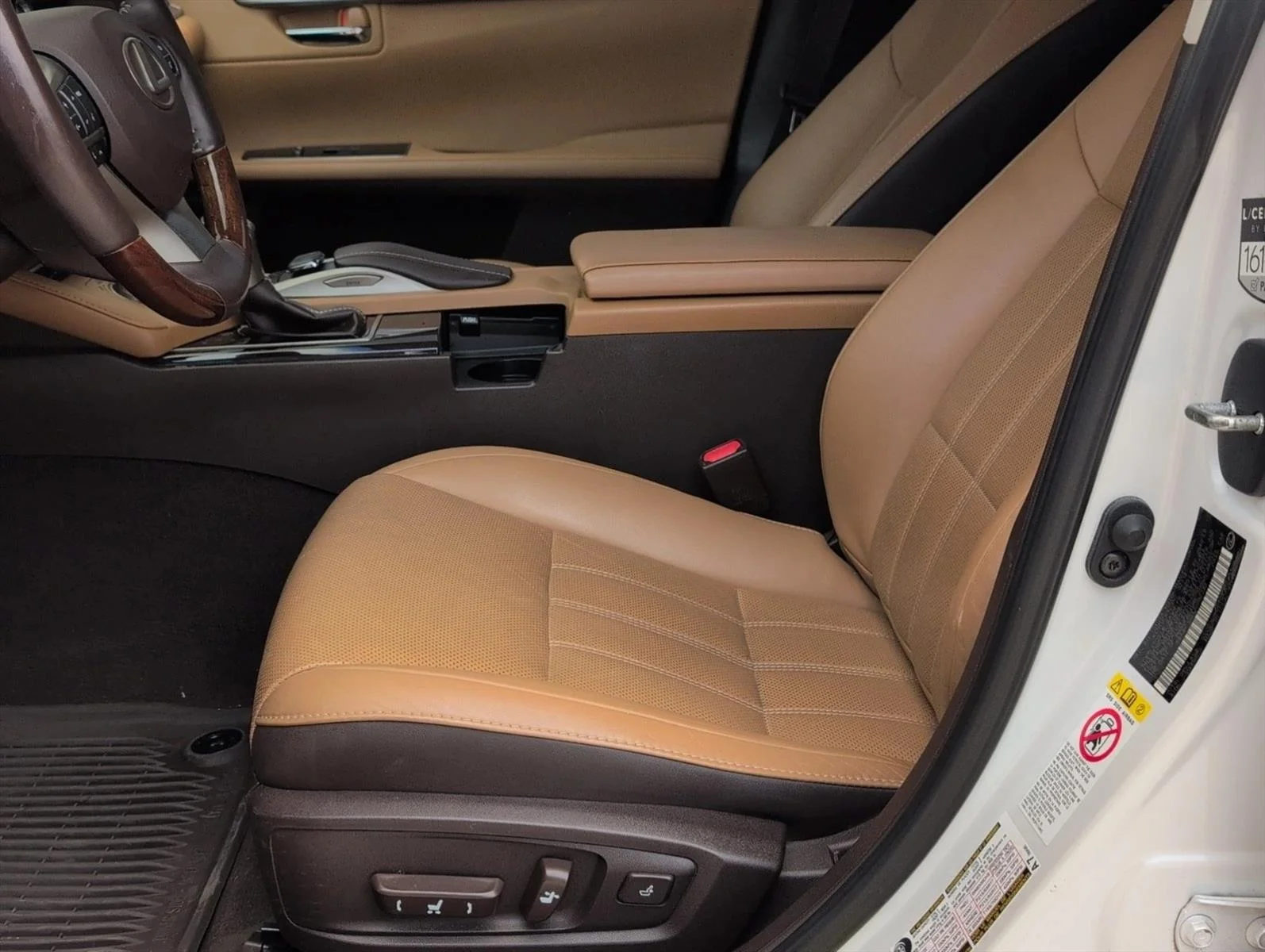 Used 2018 Eminent White Pearl Lexus ES 350 image 11