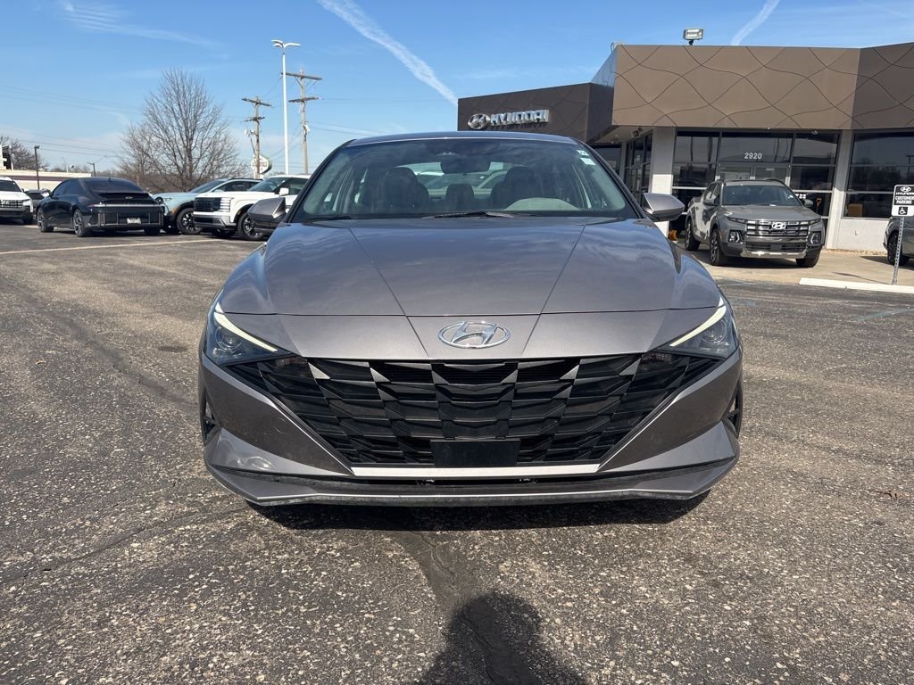 Used 2023 Hyundai Elantra SEL with VIN KMHLS4AG9PU566179 for sale in Kansas City