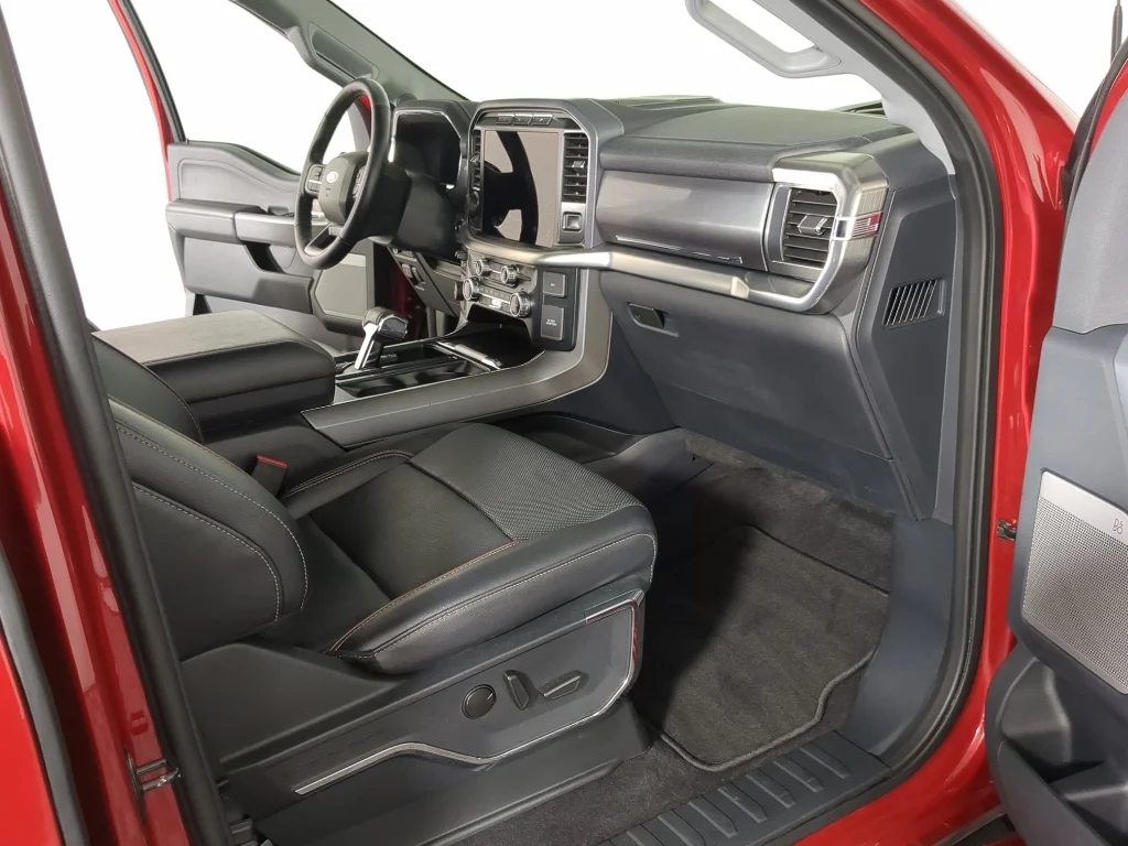 Used 2023 Red Ford LARIAT image 19