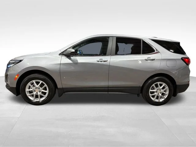 Used 2023 Sterling Gray Metallic Chevrolet LT image 2