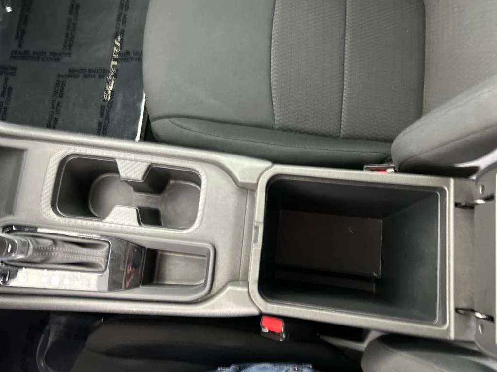 Used 2023 Silver Nissan S image 14