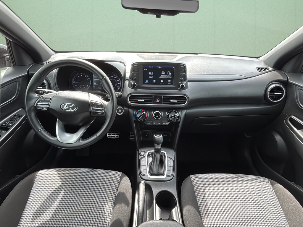 Used 2021 Chalk White Hyundai NIGHT image 24