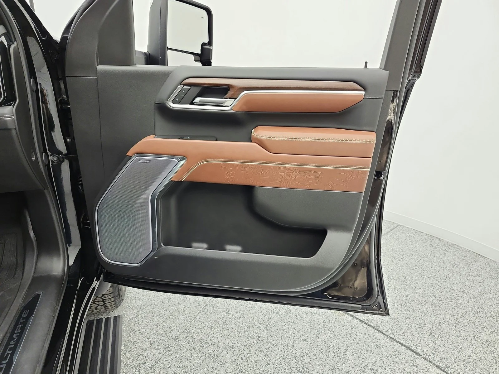 2025 GMC Sierra 2500HD Denali Ultimate - Photo 21