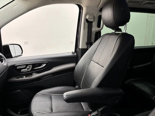 Used 2019 Black Mercedes-Benz Metris by Explorer image 39