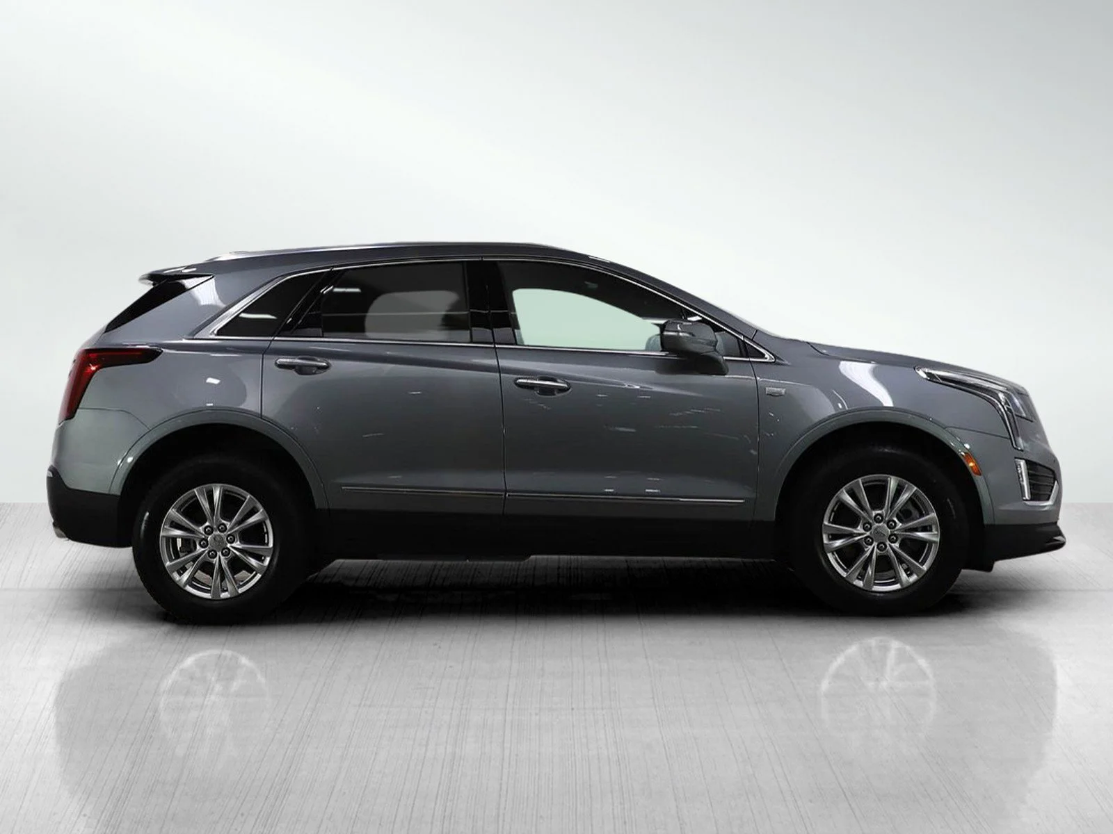 Used 2025 Gray Cadillac Luxury image 7
