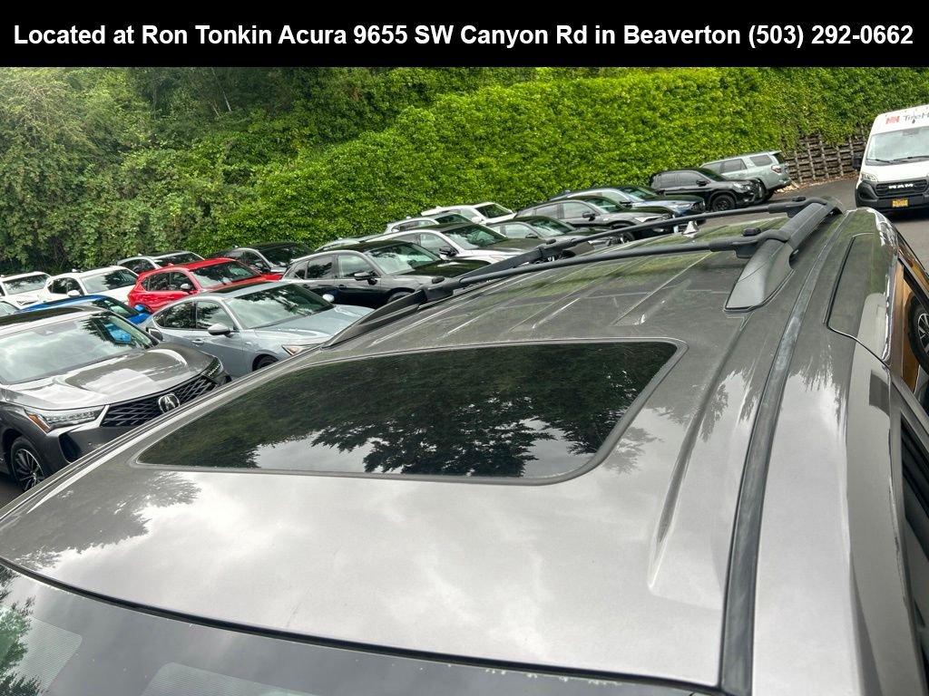 Used 2018 Predawn Gray Mica Toyota XLE image 10