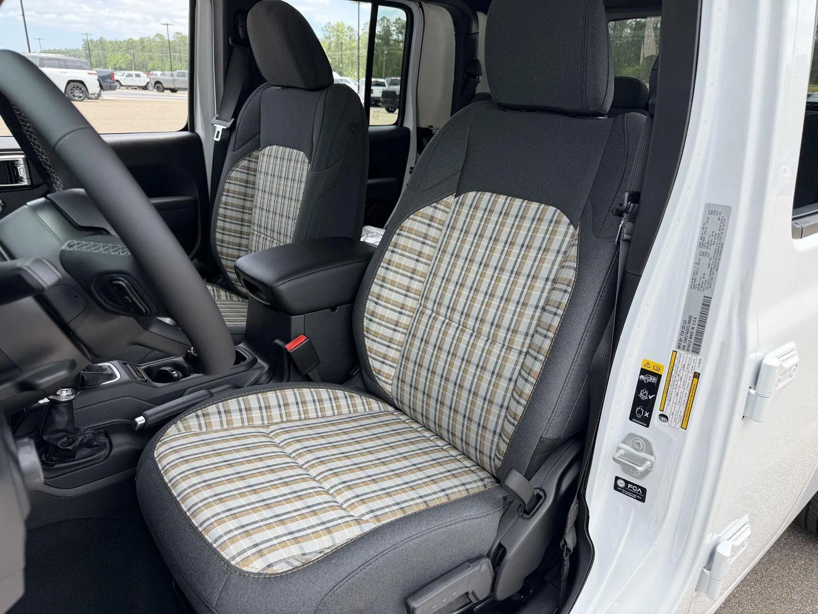 New 2026 Bright White Clearcoat Jeep 85th Anniversary Edition image 18