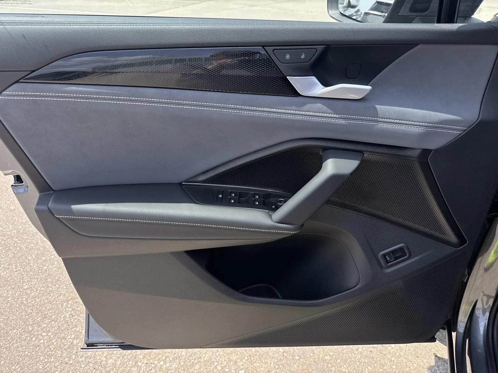 New 2026 Gray Volkswagen 2.0T SE image 11
