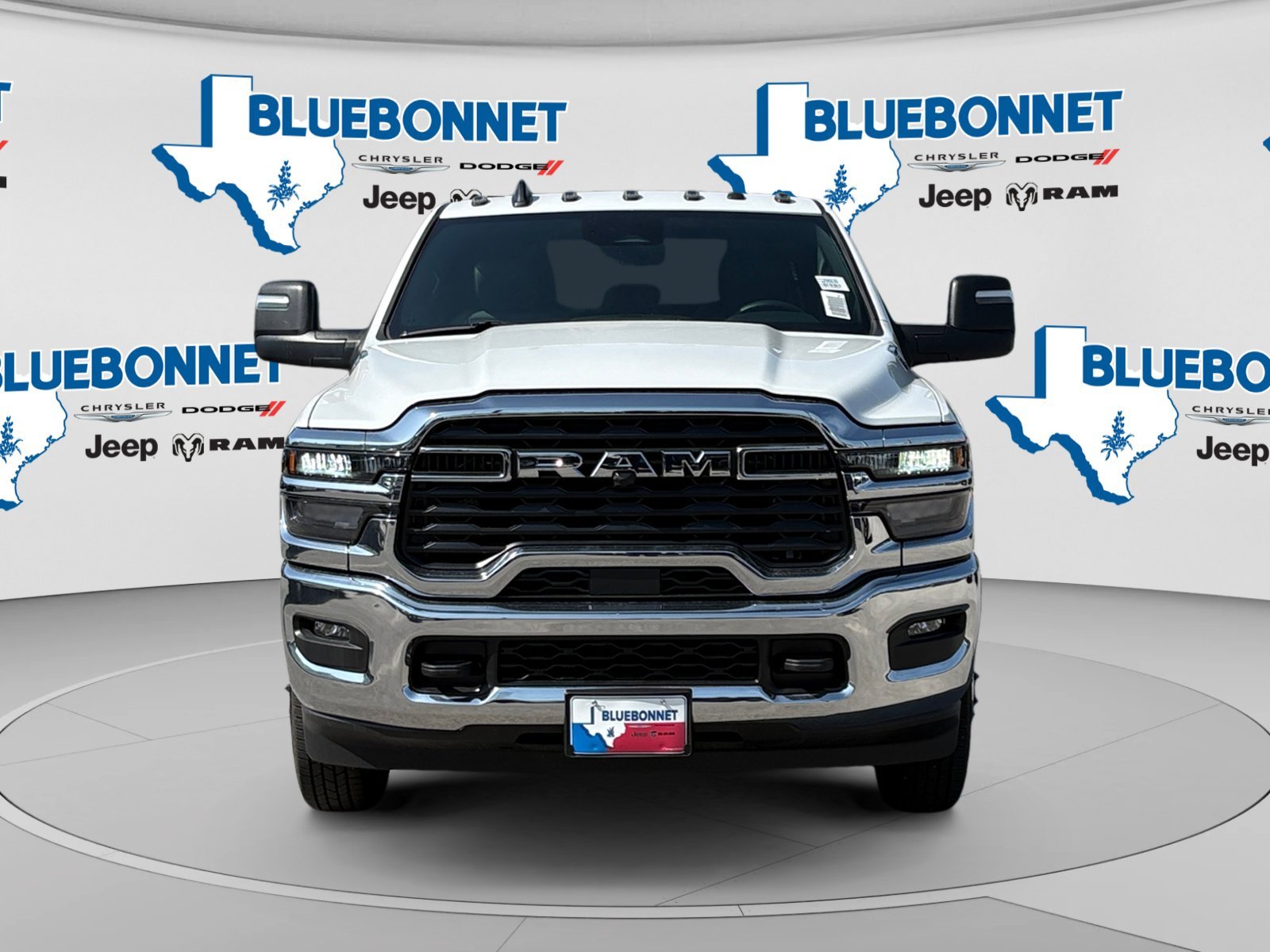 New 2026 Bright White Clearcoat RAM Tradesman image 2
