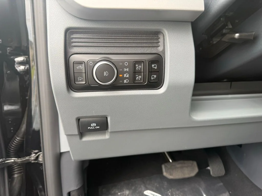 New 2026 Black Ford XLT image 18