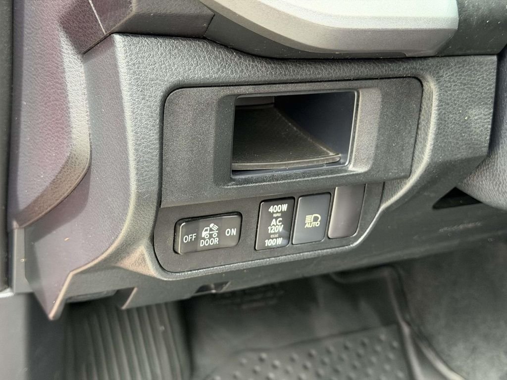 Used 2018 Red Toyota TRD Off-Road image 19