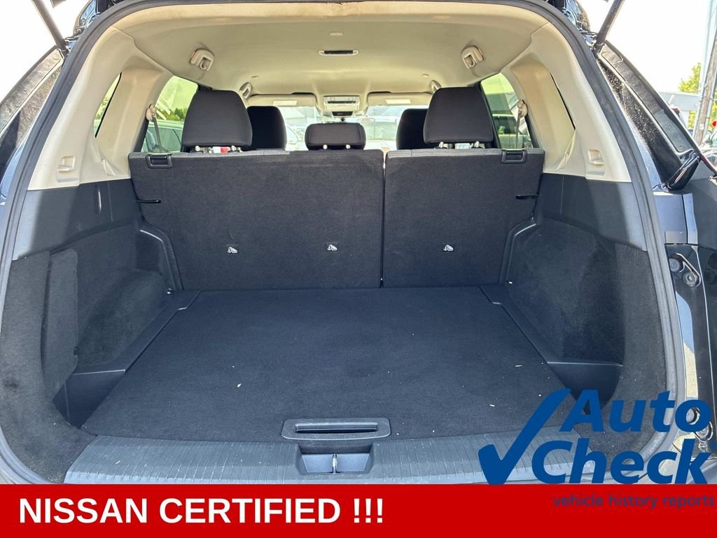 Used 2023 Black Nissan SV image 13