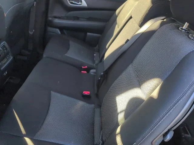 Used 2020  Nissan SV image 16