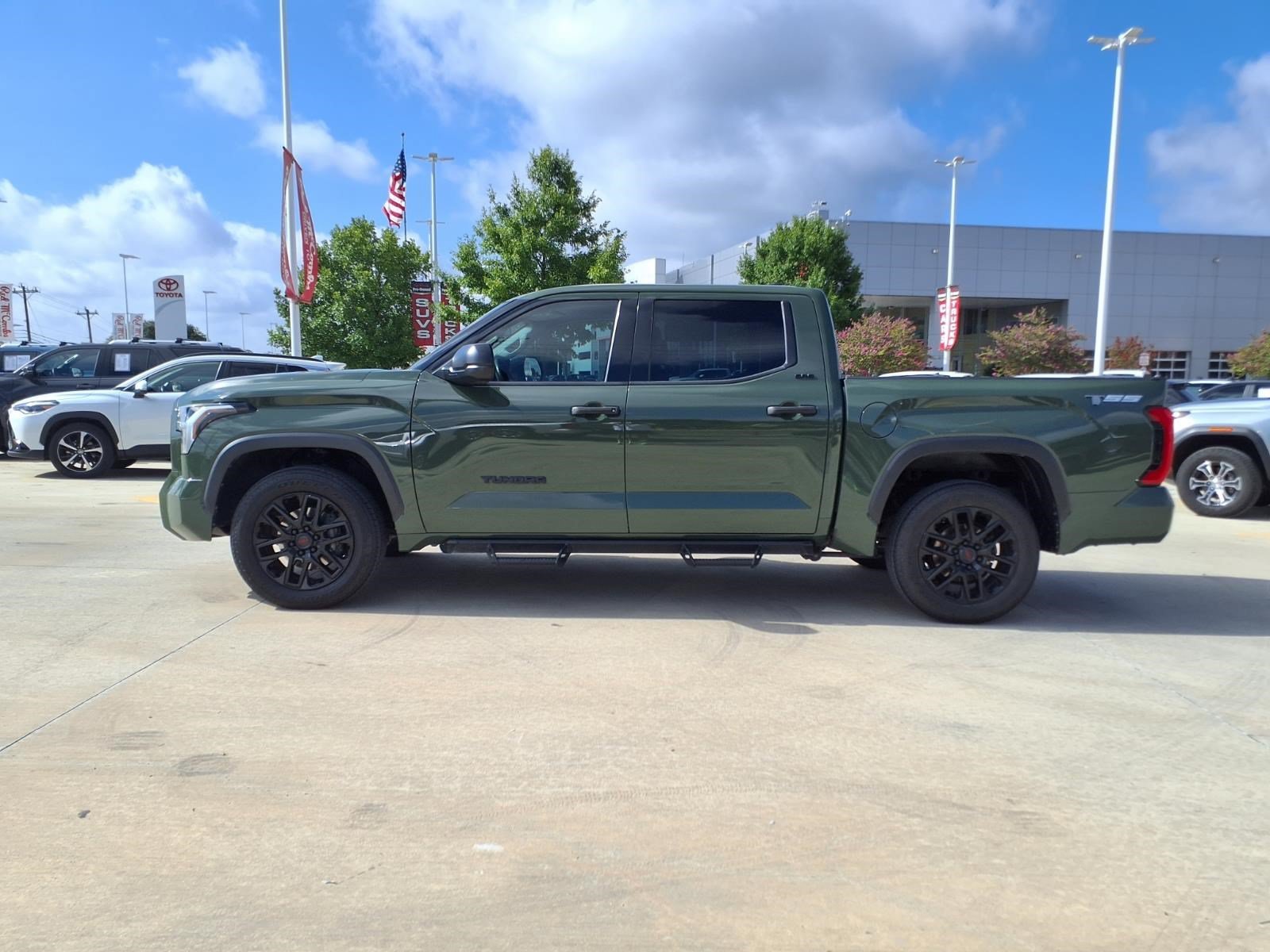Used 2022 ARMY GREEN Toyota SR5 image 6
