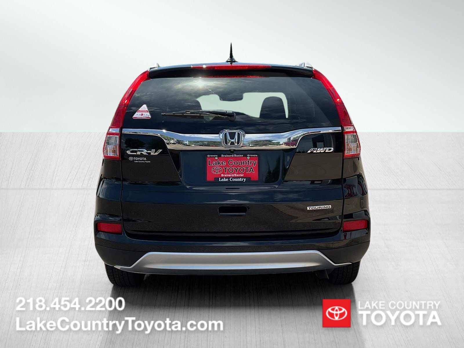 Used 2016 Black Honda Touring image 4