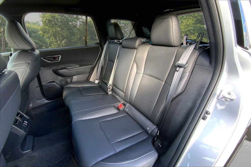 Used 2026 Silver Subaru Premium image 21
