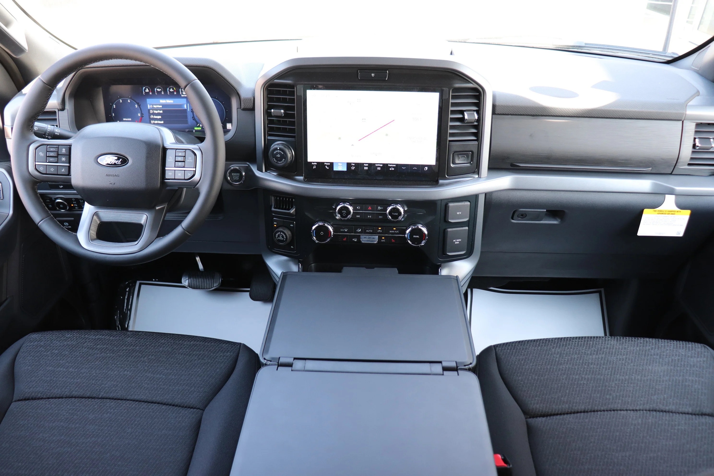 New 2026 AVALANCHE Ford XLT image 19