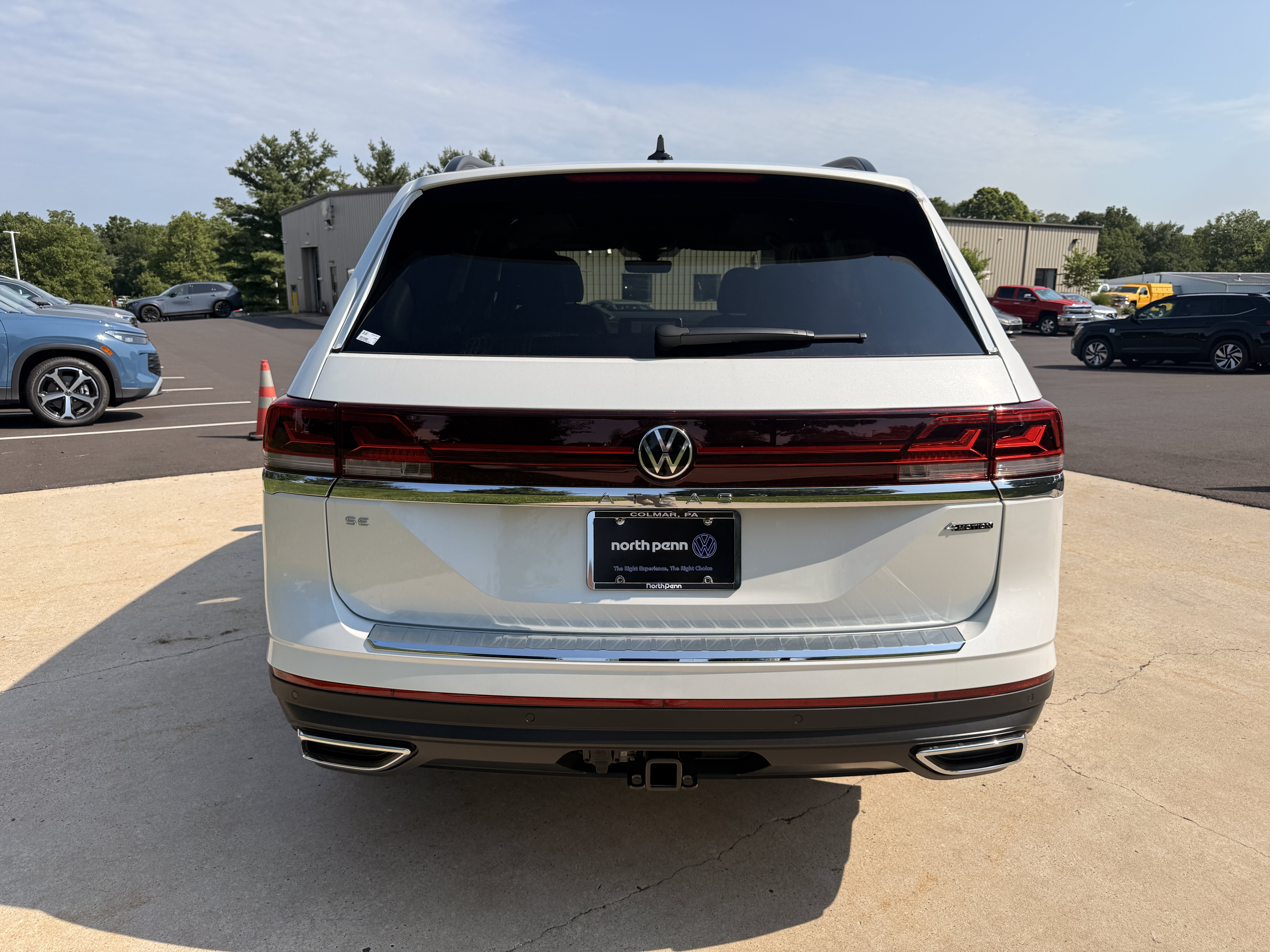 New 2026 Opal White Pearl Volkswagen 2.0T SE w/Technology image 12