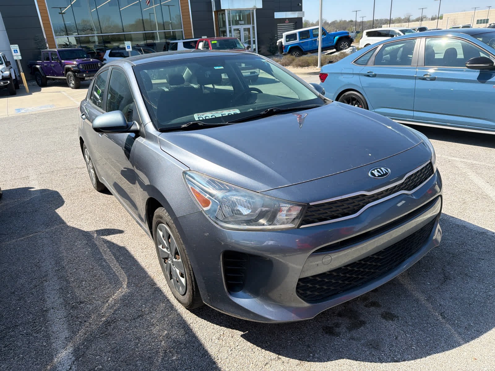 Used 2020 Kia RIO S with VIN 3KPA24AD2LE333531 for sale in Kansas City