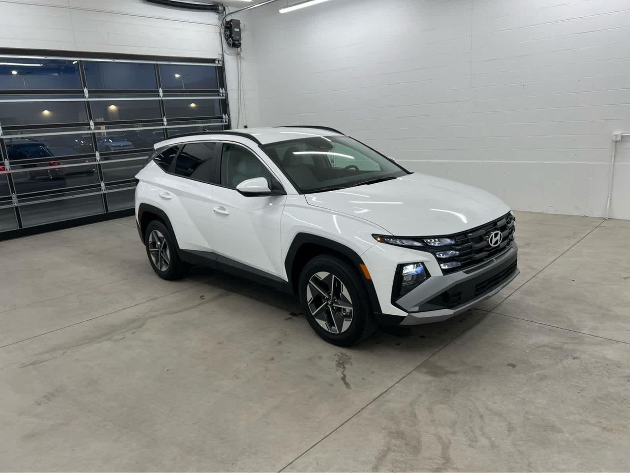 New 2026 Serenity White Pearl Hyundai SEL AWD image 5