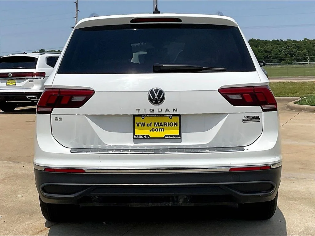Used 2022 White Volkswagen 2.0T SE image 6