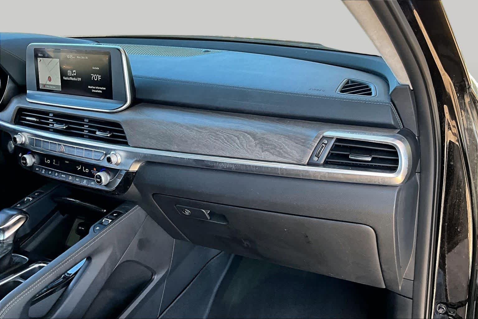 Used 2021 Black Copper Kia SX image 19