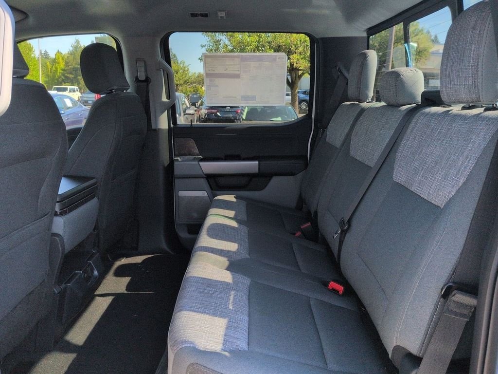 New 2026 Oxford White Ford F-250® XLT image 61