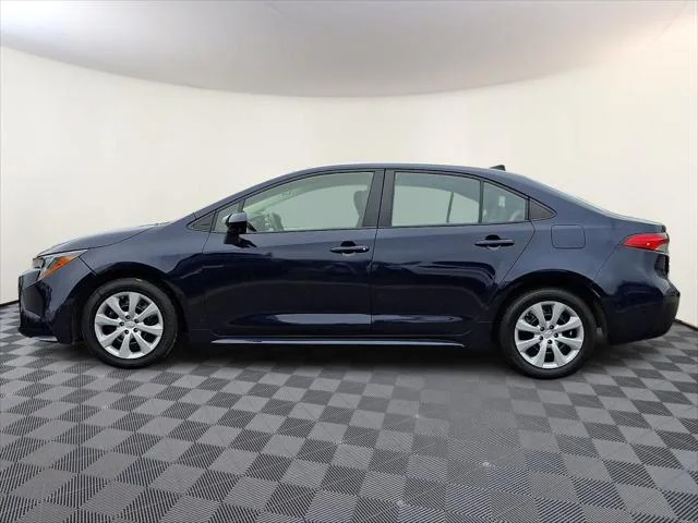 2023 Toyota Corolla LE - Photo 10