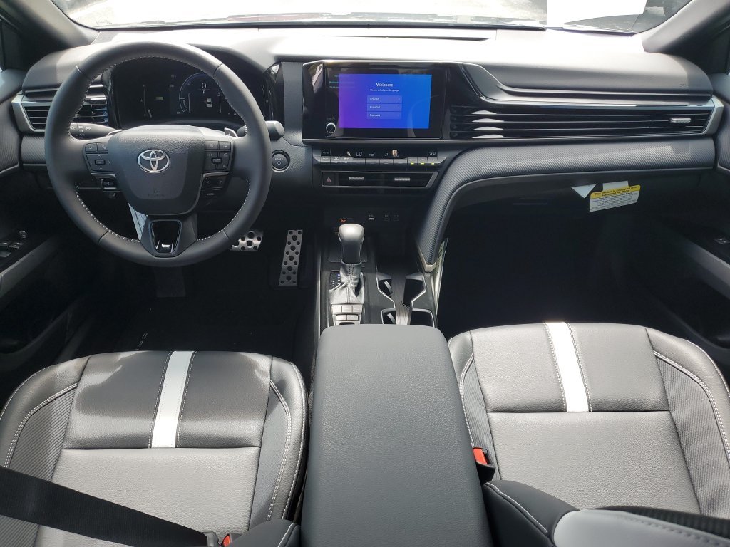 Used 2026  Toyota SE image 17