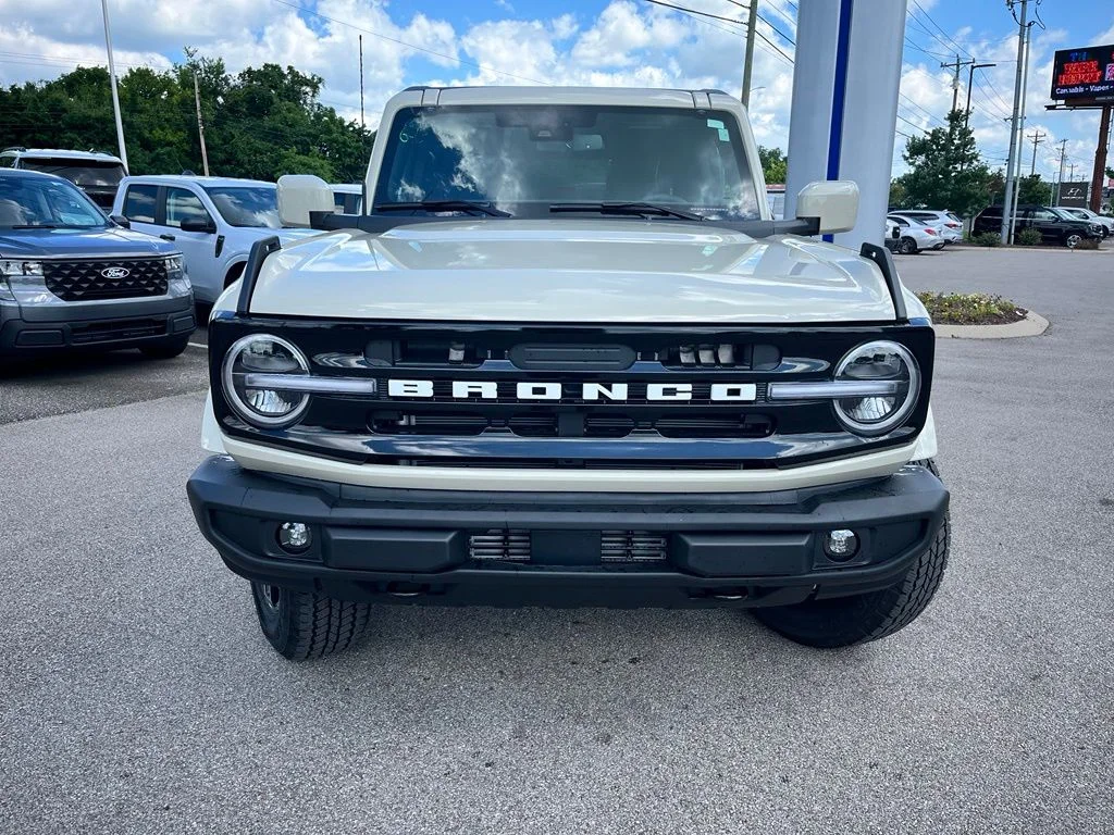 New 2026 Beige Ford Outer Banks image 2