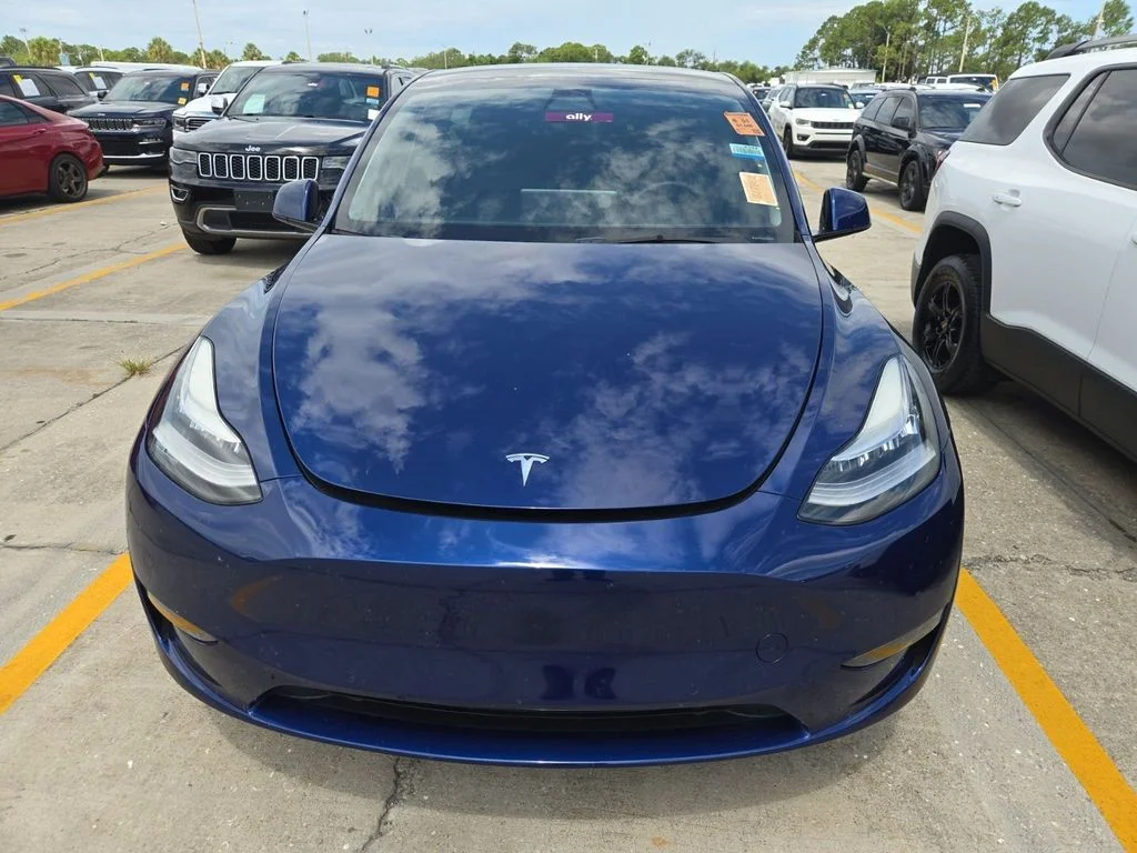 Used 2021 Tesla Model Y Long Range with VIN 5YJYGDEE1MF295787 for sale in Bedford, OH