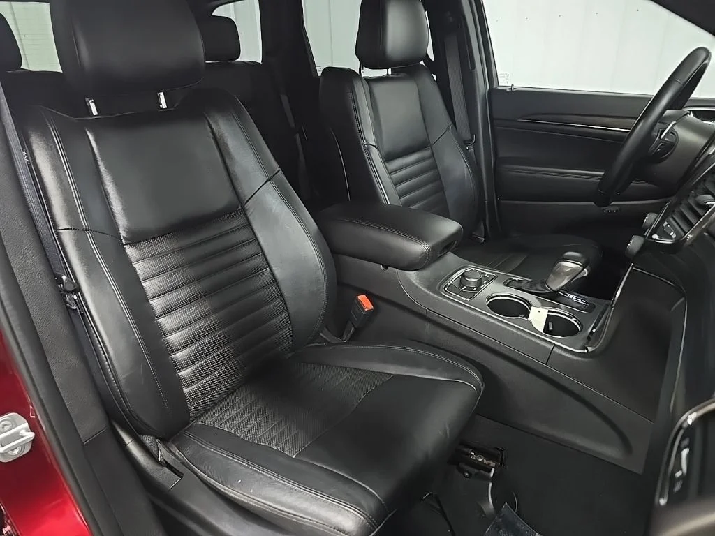 Used 2021 Red Jeep Limited X image 17