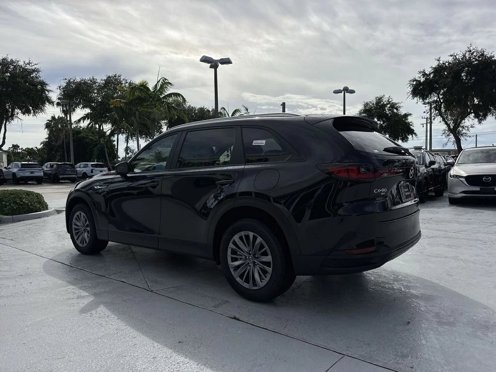 New 2026 Jet Black Mazda 3.3 Turbo Select AWD image 26