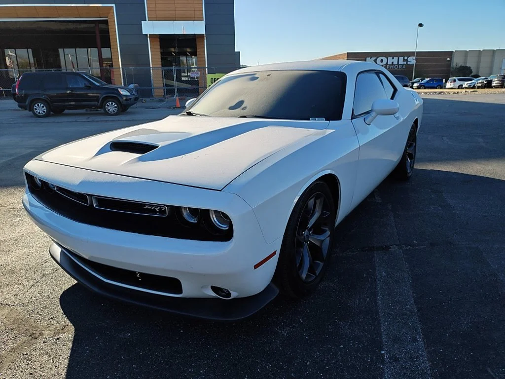 Used 2019 White Dodge R/T image 1