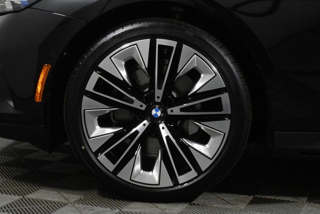 2026 BMW 5 Series 530i - Photo 12