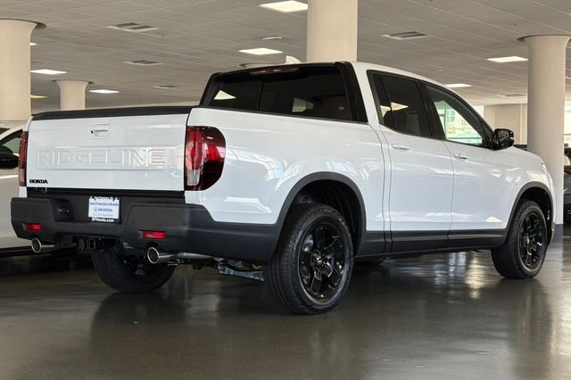 New 2026 Platinum White Pearl Honda Black Edition image 4