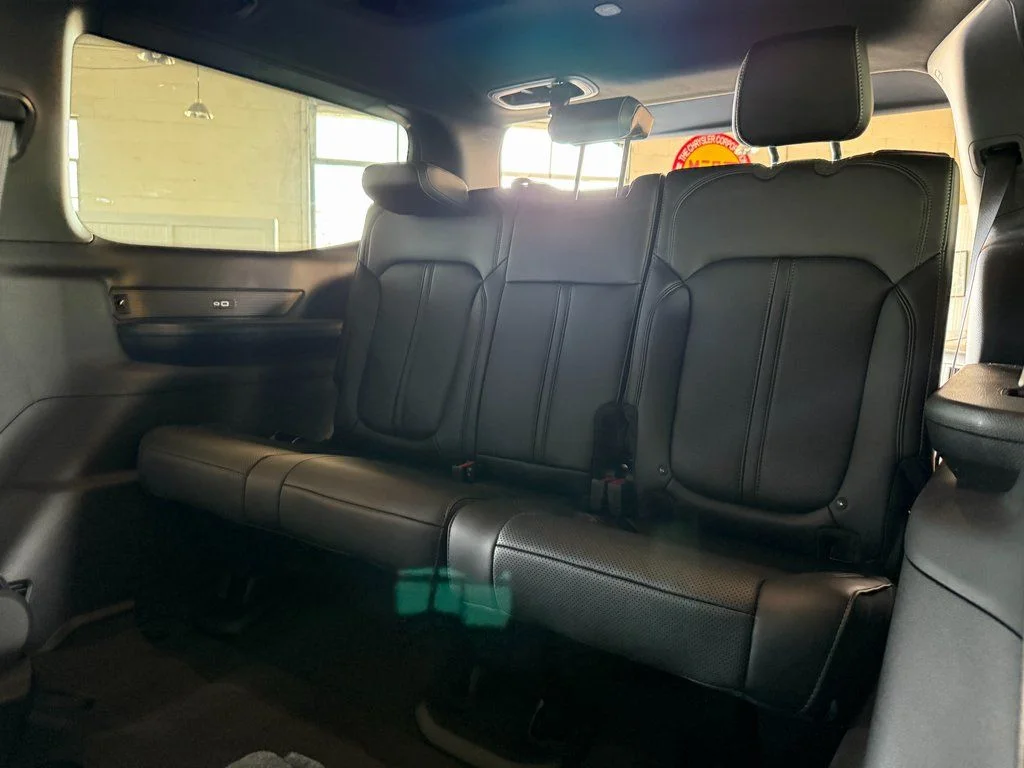 New 2025 Gray Jeep Series II image 40